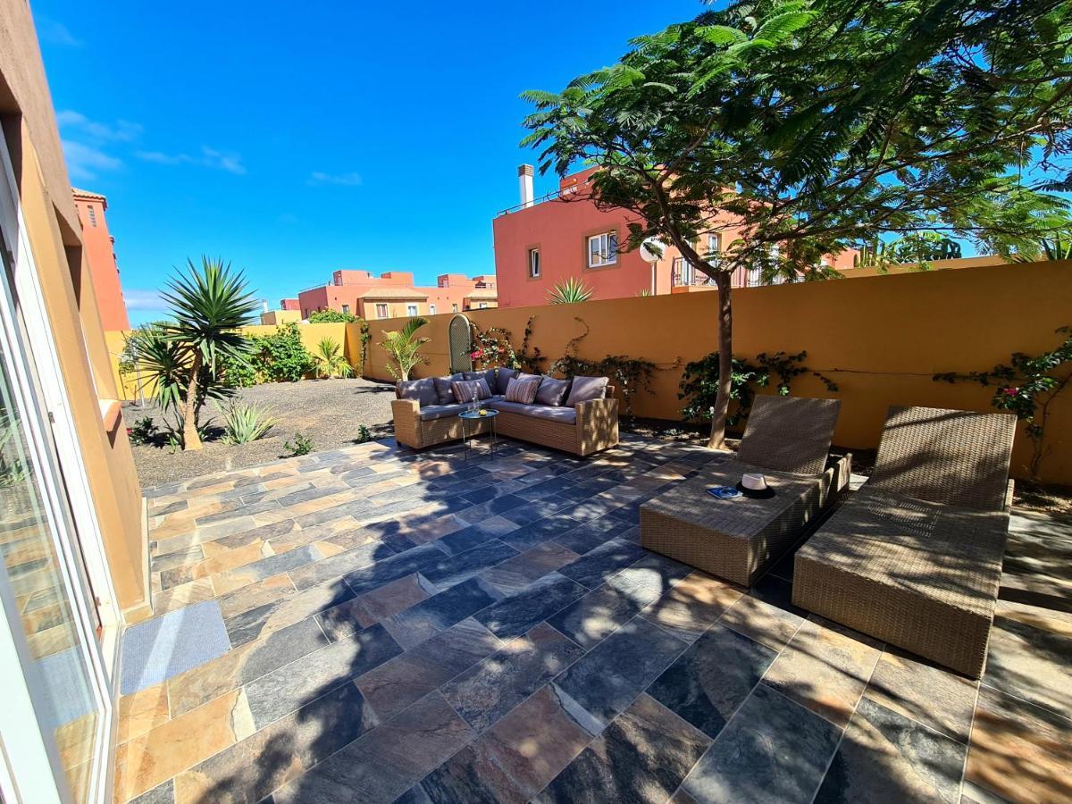 Casa Zalla 110M2, 200M2 Garden, Pool, 1Gb Wi-Fi, Private Parking Corralejo Exteriör bild