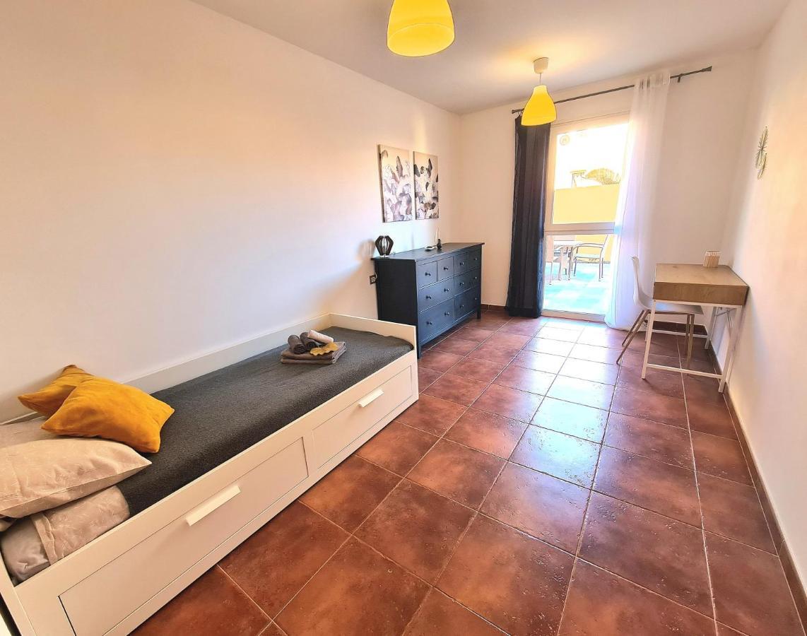 Casa Zalla 110M2, 200M2 Garden, Pool, 1Gb Wi-Fi, Private Parking Corralejo Exteriör bild